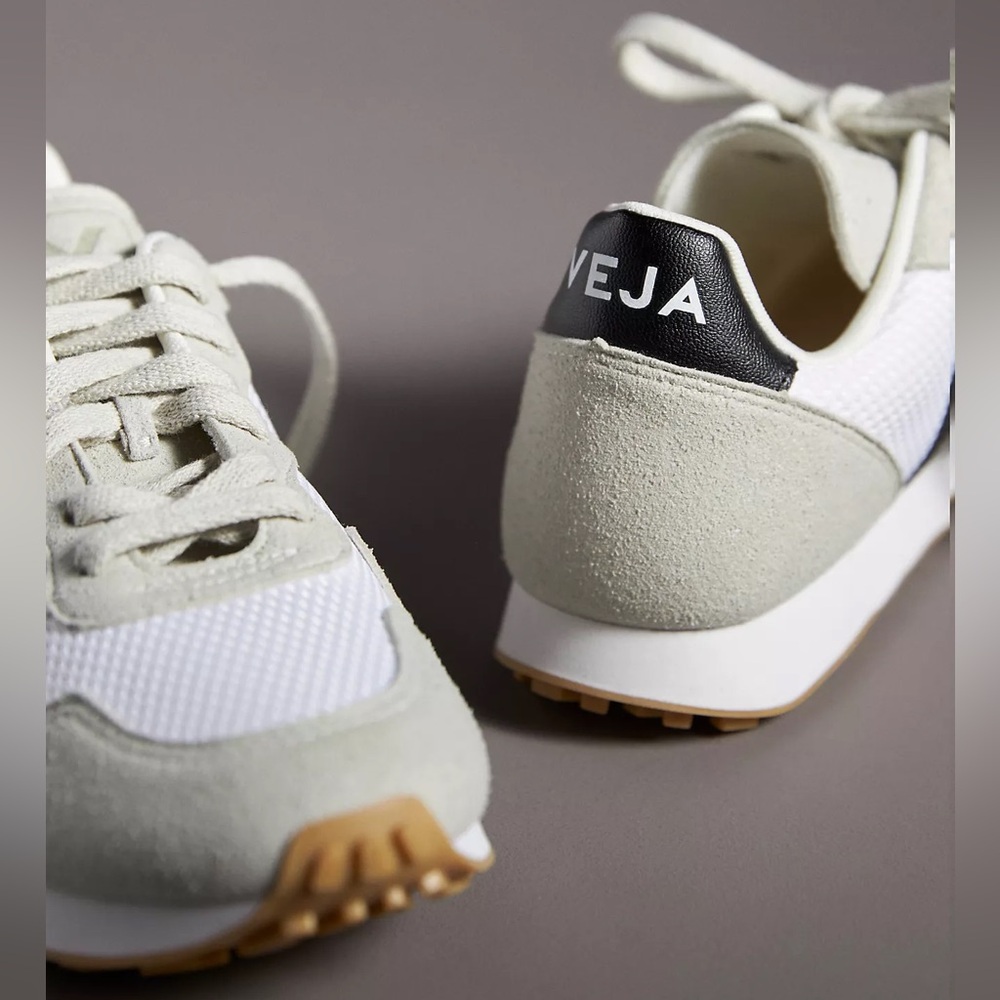 NWOB Veja Women’s SDU Sneakers White and Black Natural 39 - Picture 2 of 7